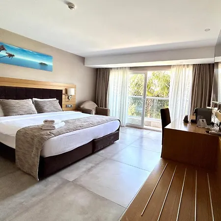 Marina Boutique Отель 3*