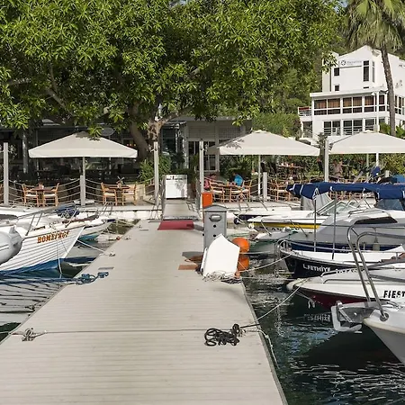 Marina Boutique Ξενοδοχείο Φετιγιέ