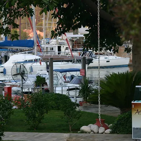 Marina Boutique 3* Φετιγιέ